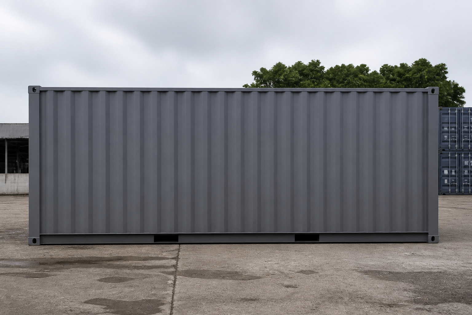 Shipping container for transport